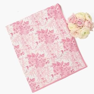 Mrs. Alice Pink Lady Isabella Tablecloth Large Pink New With Tags
